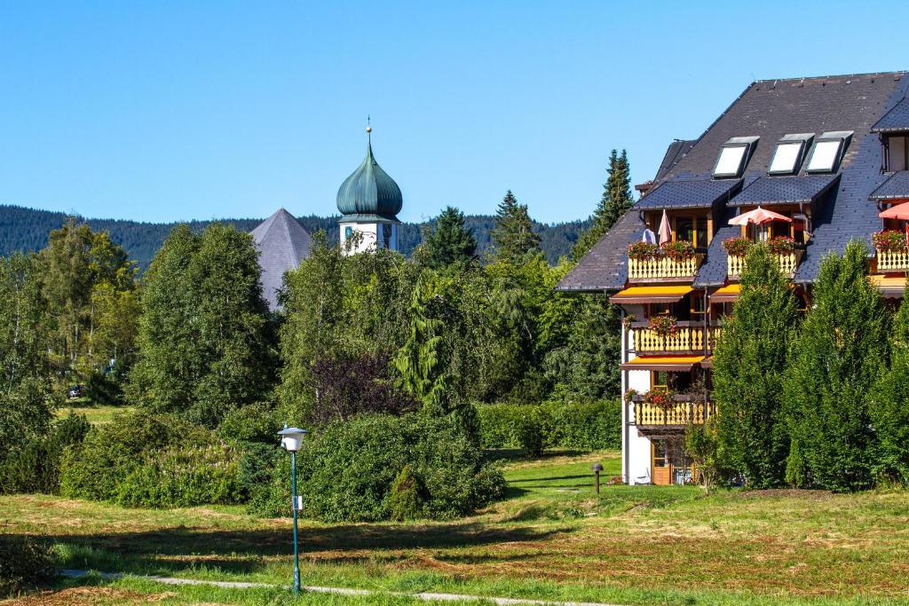 Hotel Thomahof Hinterzarten Exterior photo